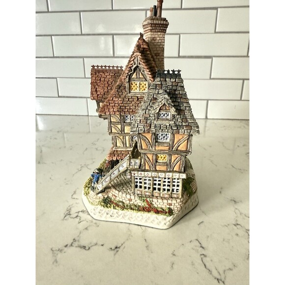 David Winter Cottages Horatio Pernickety's Amorous Limited Edition - Picture 6 of 11